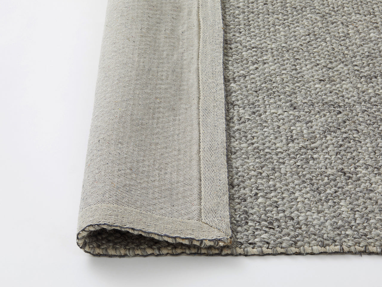 Logan Feather 200cm x 300cm